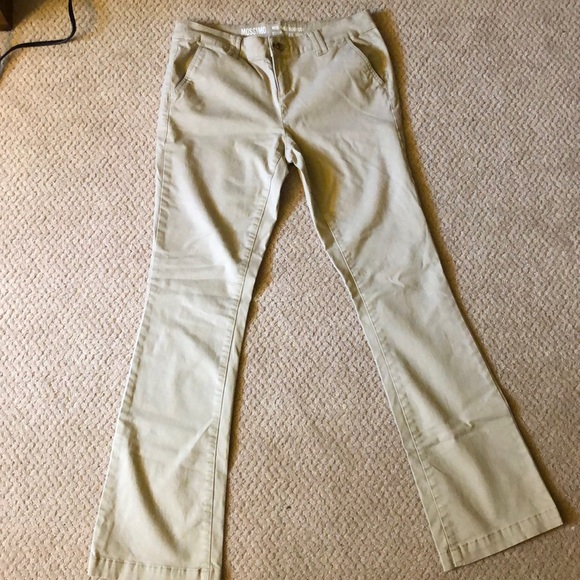 Set of 3 mossimo pants - Picture 3 of 7